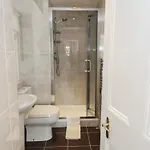 Apartment 2 Birkhead *